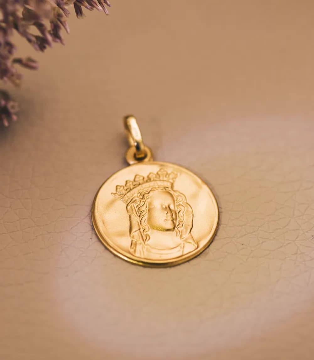 Médaille Vierge Marie ajourée, Or Jaune 375